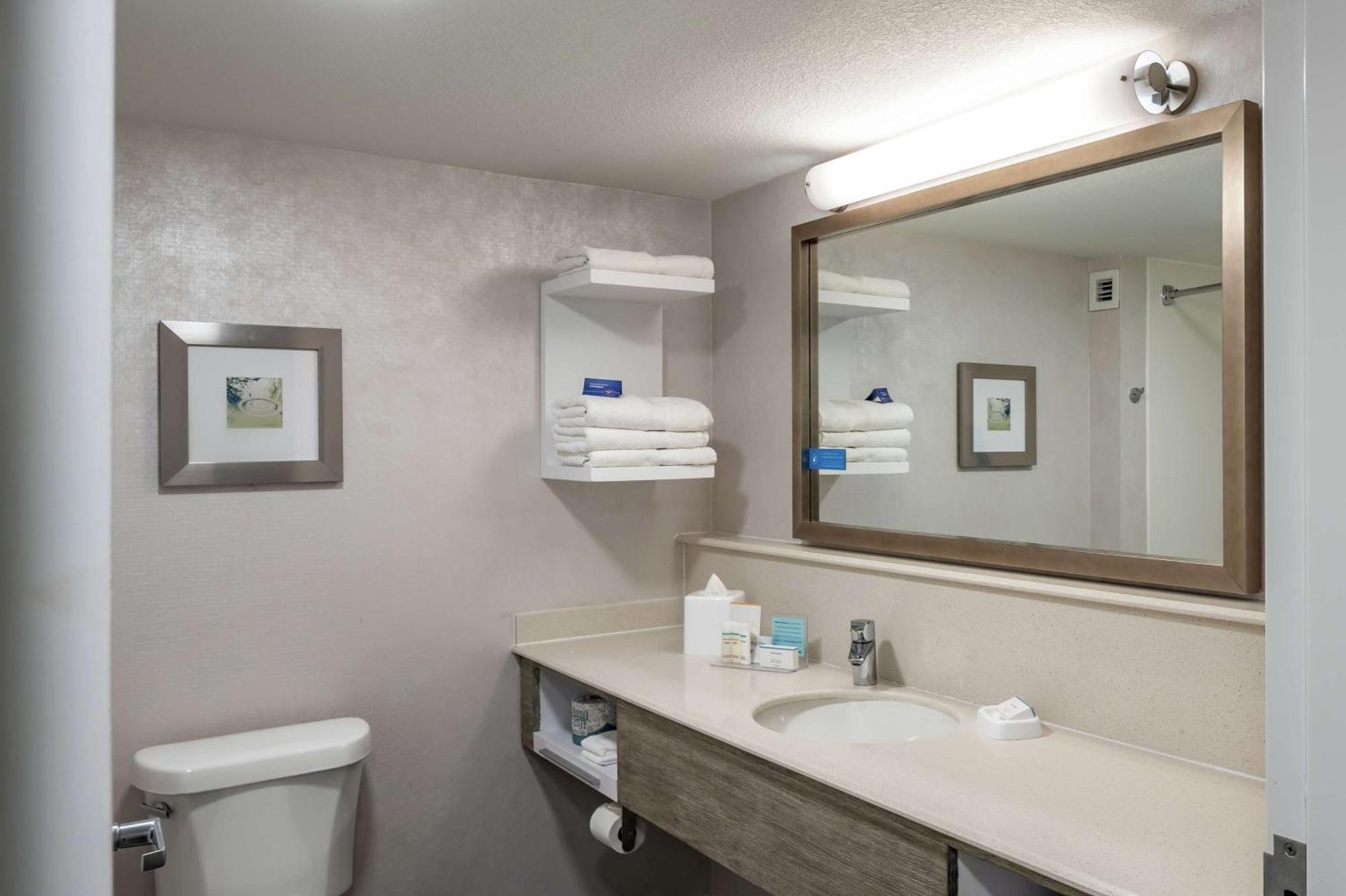 Hampton Inn Waco North Экстерьер фото