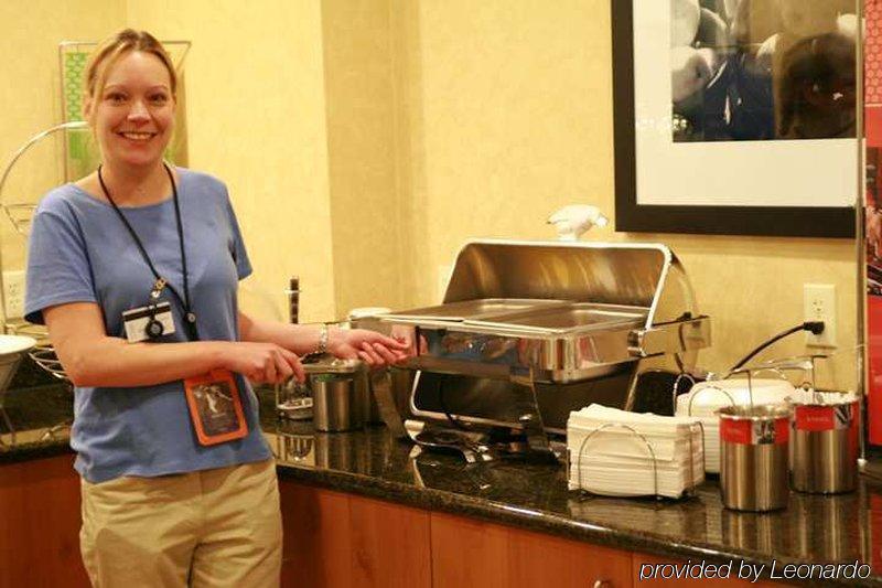 Hampton Inn Waco North Экстерьер фото